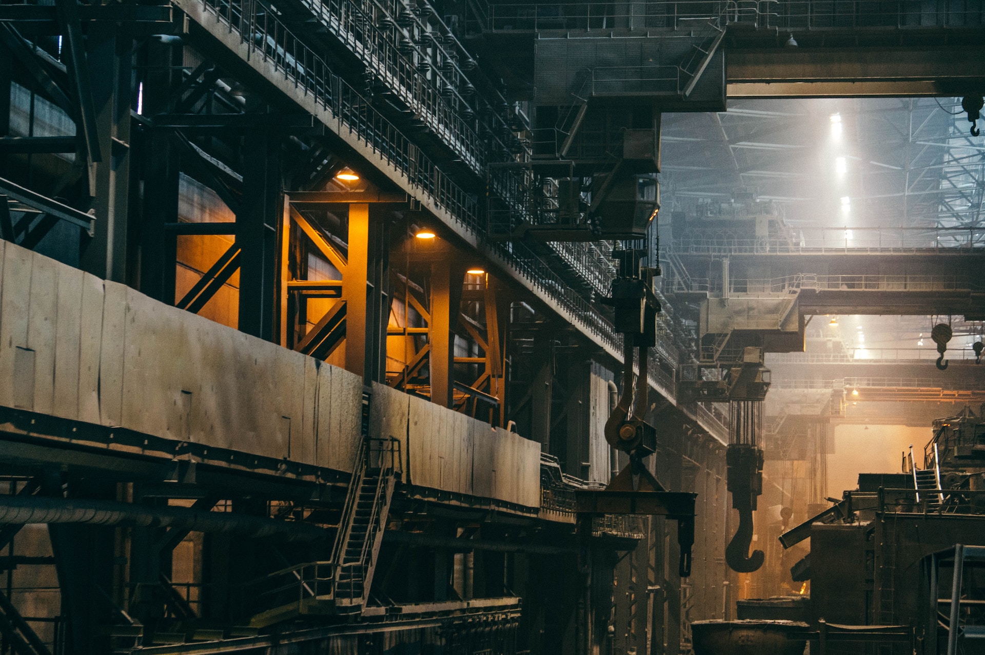 What is the Difference Between an Electrician and an Industrial Electrician?