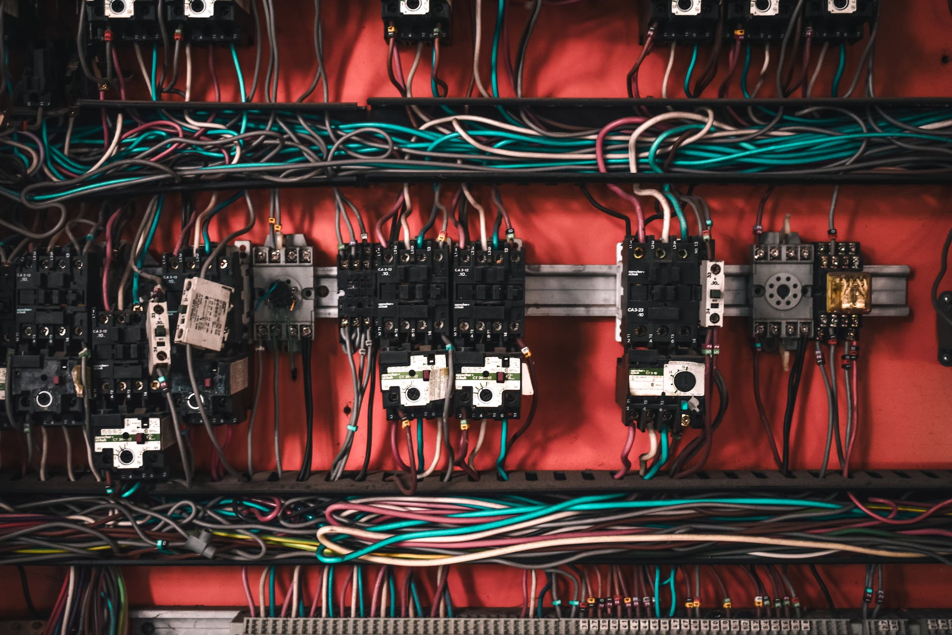 Why Should You Replace Your Electrical Panel?